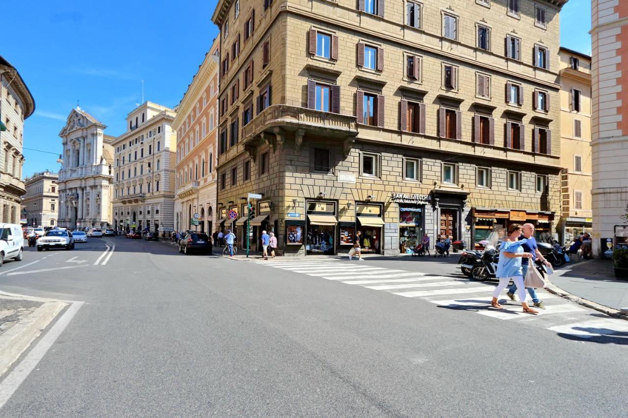 Romac Baullari Holiday Apartment In Campo De Fiori Exterior photo