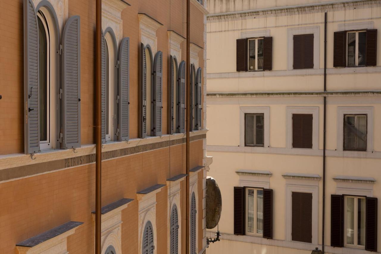 Romac Baullari Holiday Apartment In Campo De Fiori Exterior photo