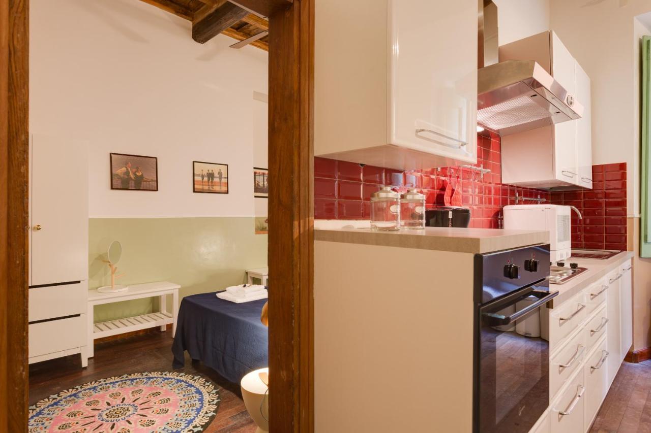 Romac Baullari Holiday Apartment In Campo De Fiori Exterior photo