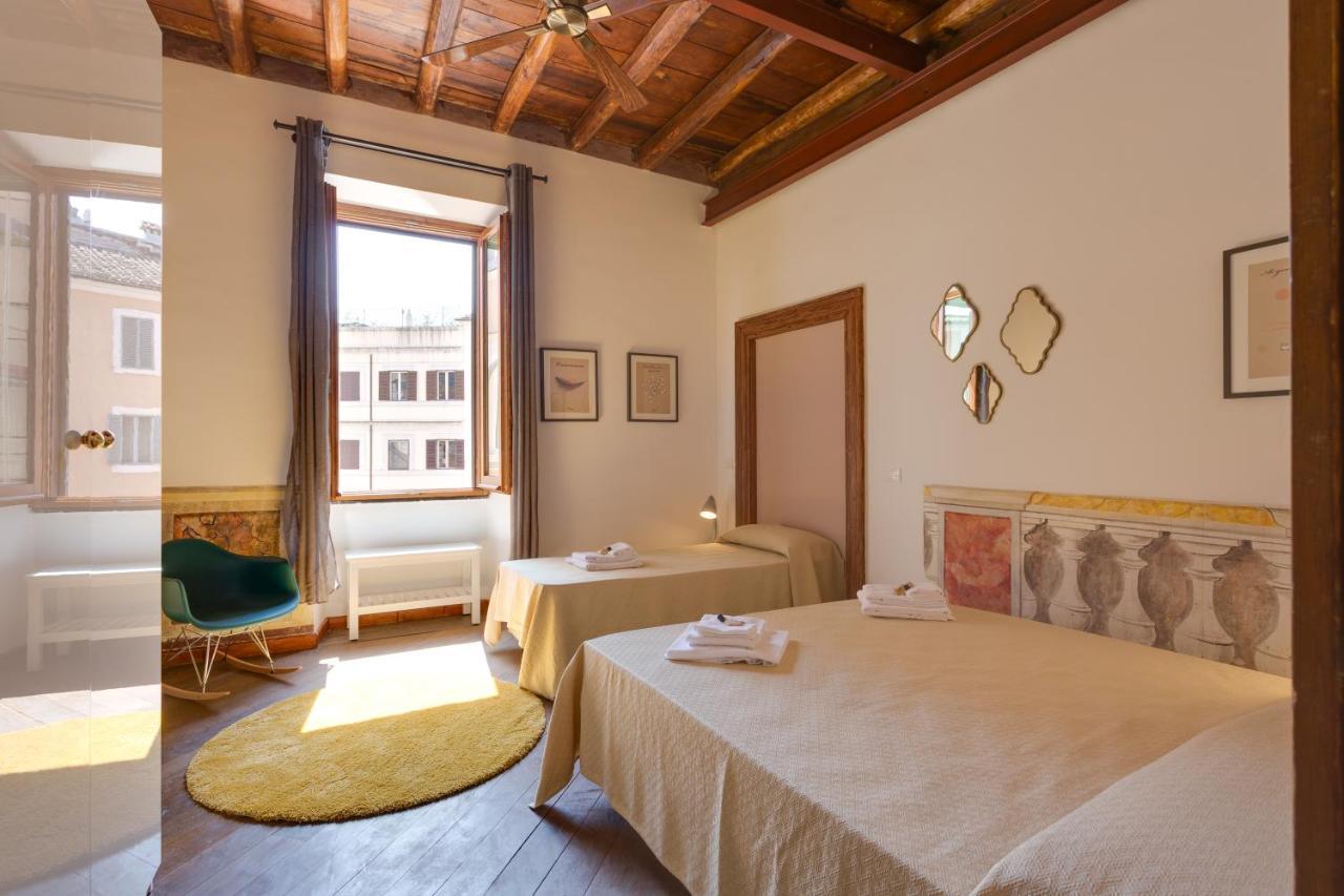 Romac Baullari Holiday Apartment In Campo De Fiori Exterior photo