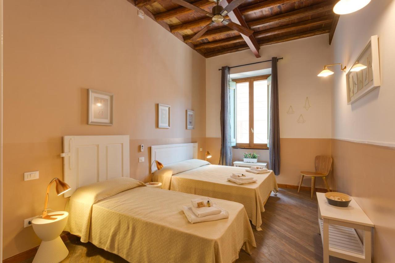 Romac Baullari Holiday Apartment In Campo De Fiori Exterior photo